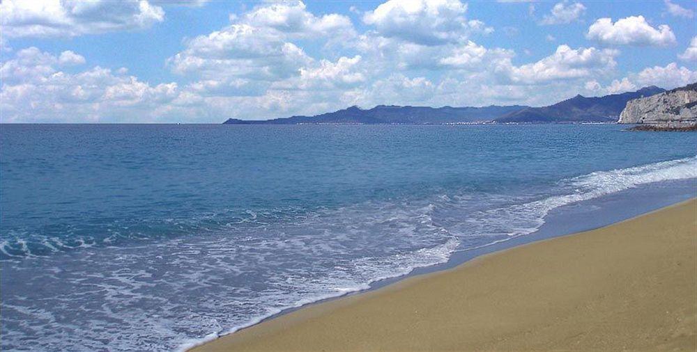Hotel Santa Maria フィナーレ・リーグレ エクステリア 写真